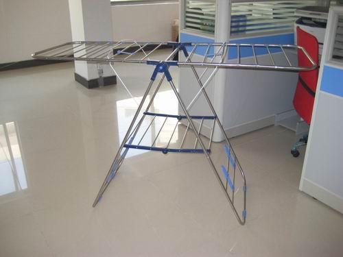 不锈钢晾衣架高清图片赏析——永康市唐先镇富平家居用品厂优质产品展示